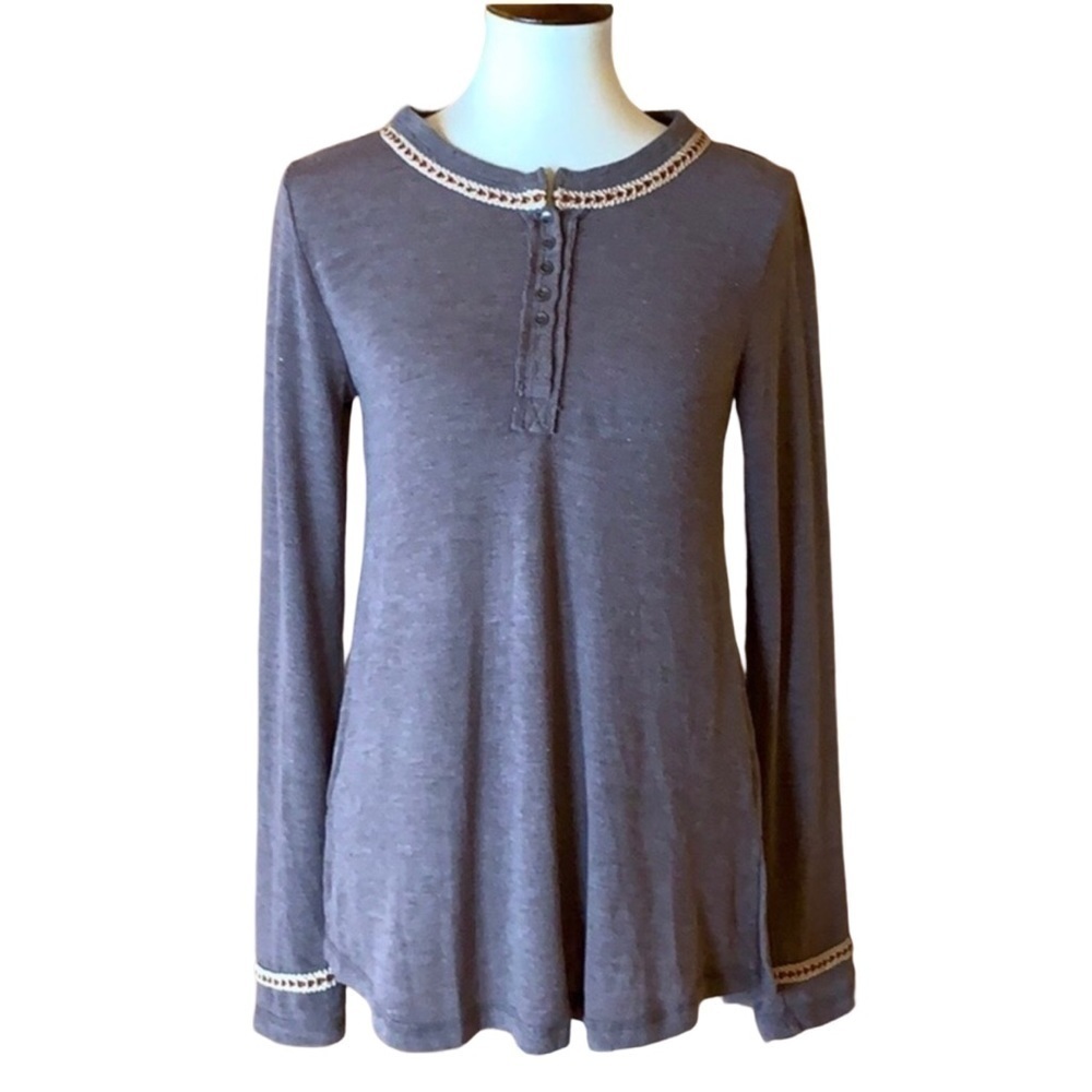 Kori brown Henley shirt Size Small New